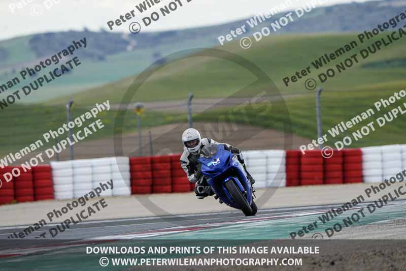 cadwell no limits trackday;cadwell park;cadwell park photographs;cadwell trackday photographs;enduro digital images;event digital images;eventdigitalimages;navarra;no limits trackdays;peter wileman photography;racing digital images;trackday digital images;trackday photos